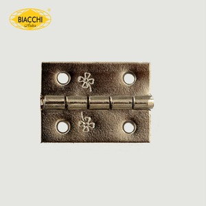 Dobradiça Trevo Inteligente 25x19 mm Furo... Dobradiça Trevo Inteligente 25x19 mm Furo...