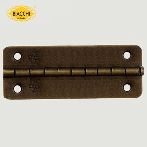 Dobradiça Trevo Inteligente 50x19 mm Furo... Dobradiça Trevo Inteligente 50x19 mm Furo...