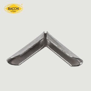 Cantoneira 15x15 mm Aço Niquelado (Cento) Cantoneira 15x15 mm Aço Niquelado (Cento)
