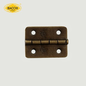 Dobradiça Trevo Inteligente 25x19 mm Furo... Dobradiça Trevo Inteligente 25x19 mm Furo...