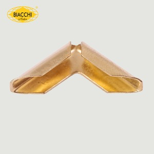 Cantoneira 15x15 mm Aço Latonado (Cento) Cantoneira 15x15 mm Aço Latonado (Cento)
