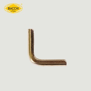 Cantoneira 10x10 mm Aço Latonado (Cento) Cantoneira 10x10 mm Aço Latonado (Cento)