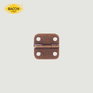 Dobradiça 15x15 mm Furo 2,40 Canto Redond... Dobradiça 15x15 mm Furo 2,40 Canto Redond...