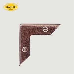Cantoneira 15x15 mm Aço Niquelado (Cento) Cantoneira 15x15 mm Aço Niquelado (Cento)